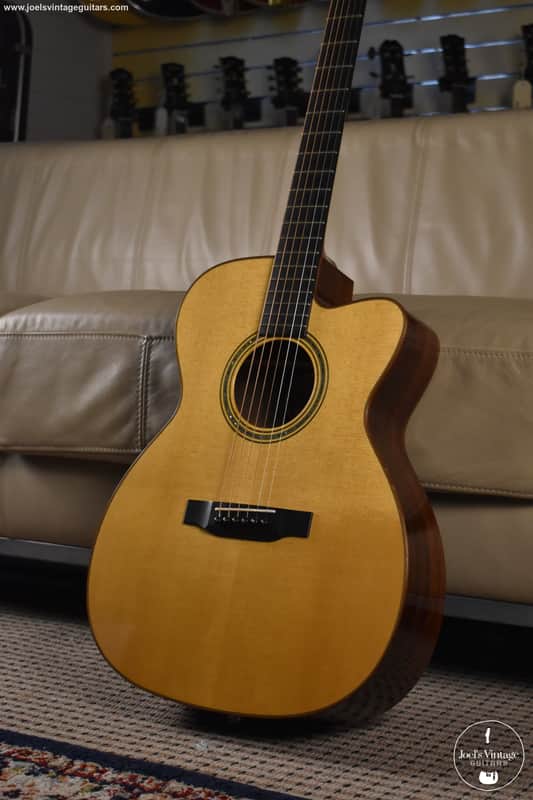 Collings OM1