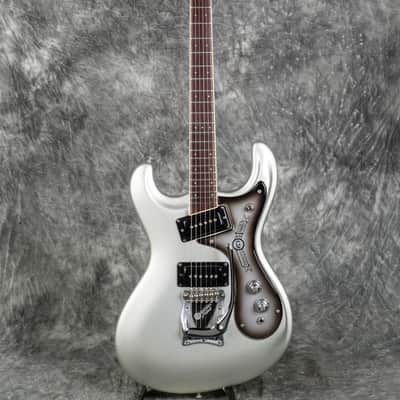 Mosrite 25th Anniversary Ventures Limited 1988 Silver image 2