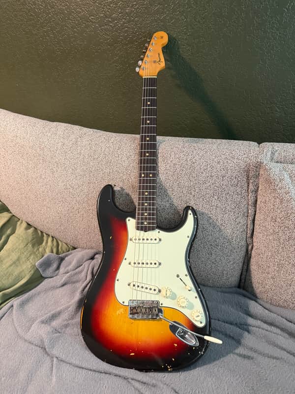 Fender Stratocaster 1964 - Sunburst - Good