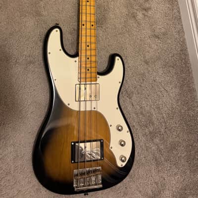 Fender Modern Player Telecaster Bass 2012 - 2013 - 2-Color Sunburst image 2