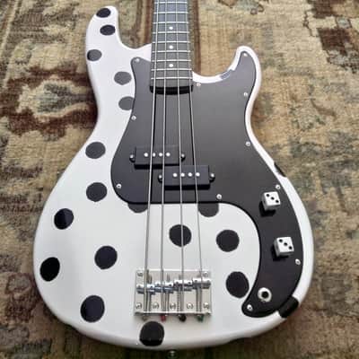 Customized Microtonal Glarry P Bass inspired by Angine De Poitrine image 3
