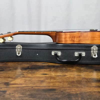 Vintage *RARE* KAMAKA GOLD LABEL 20 1/2” Soprano Ukulele w/Gold-Lined Case EXC! image 4