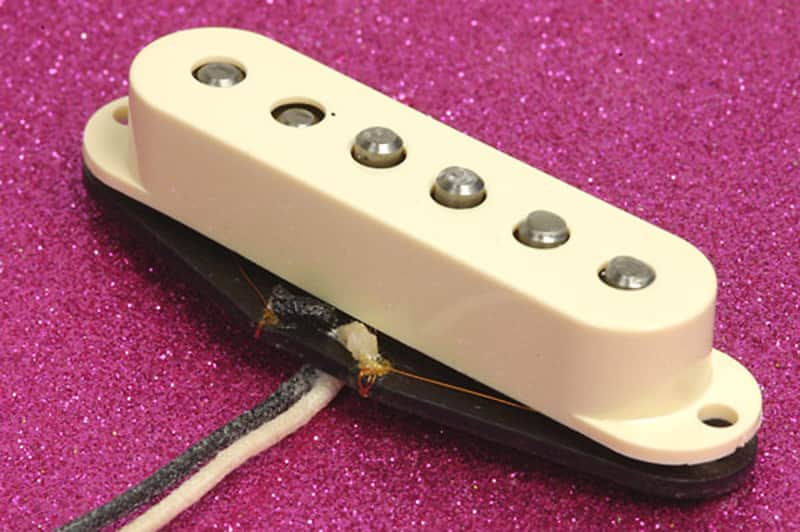 Genuine Fender USA Vintage Stratocaster Strat Left Handed Pickup 0053812000 image 1
