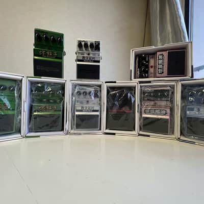 DigiTech Complete Collection NEW - Chinese LOGO Limited Collection - Grunge - Chorus - Delay - Metal - Bad Monkeys 2004 with extras image 1