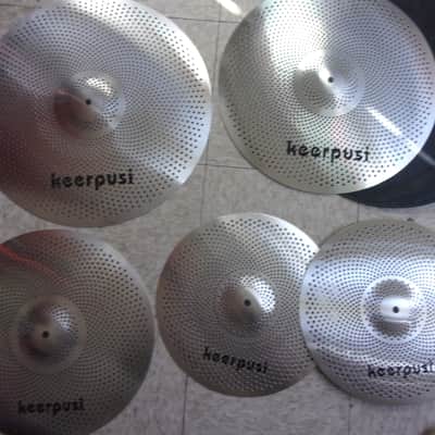 Low Volume Cymbals 5 Pack w/ soft Gig Bag 14" Hats 16" + 18" Crashes 20" Ride + 2 pairs 5A Sticks image 9