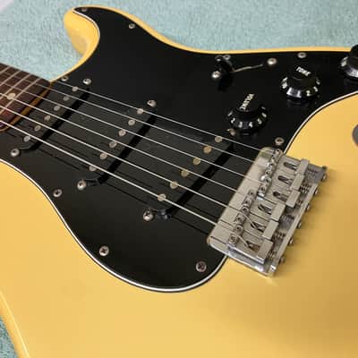 1977 Fender Stratocaster - Olympic White image 20