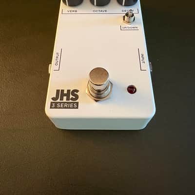 JHS 3 Series Octave Reverb 2022 - Present - White image 2
