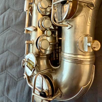 Conn NWII 4M Curved Soprano Silver Deco Engraving Very Rare Overhauled Beautiful image 7