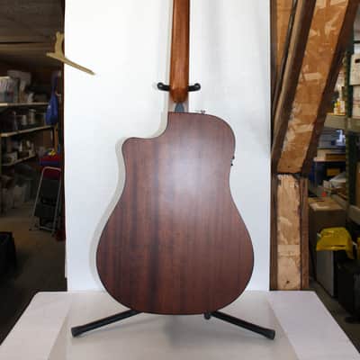 2014 Fender CB-100CE Acoustic Bass Guitar With Hard Shell Case Natural image 8