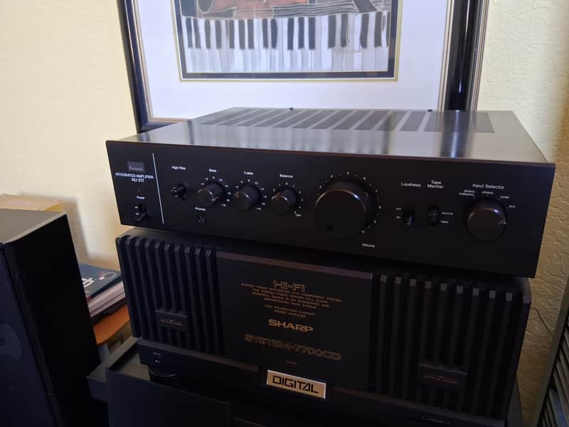 Sansui AU217 1978 image 1