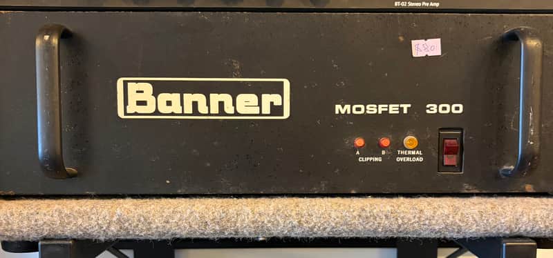 Banner MOSFET 300 stereo power amp 1980s  - Black image 1
