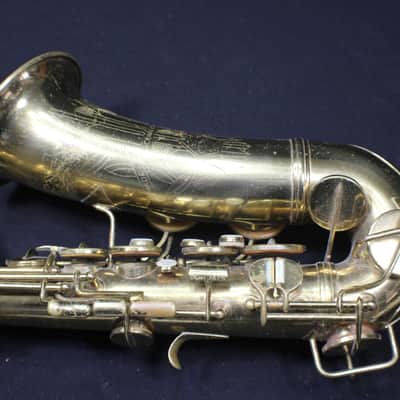 A Vintage 1950?Conn 6M ( Naked Lady) Alto Saxophone in a Hard Case   # 18 S image 2