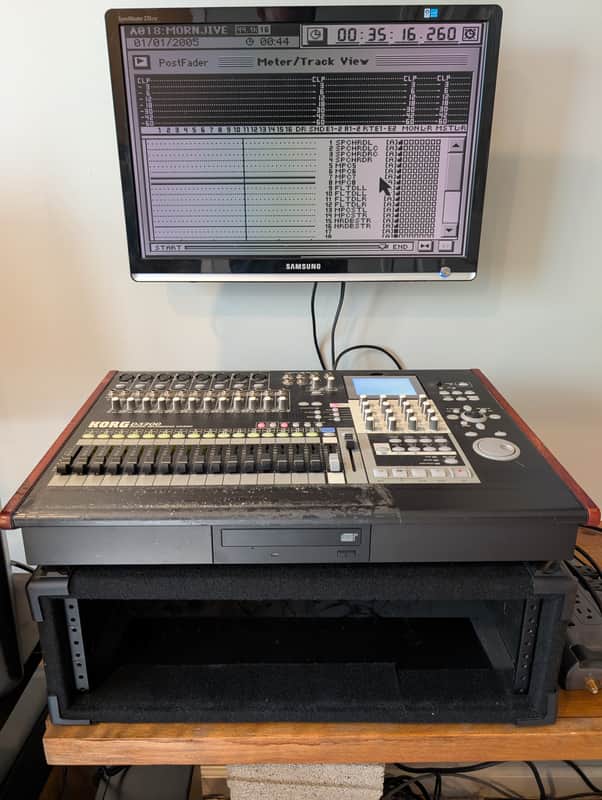 KORG D3200 32-Track Digital Recording Studio (2Seemy VGA Monitor Adapter) image 1