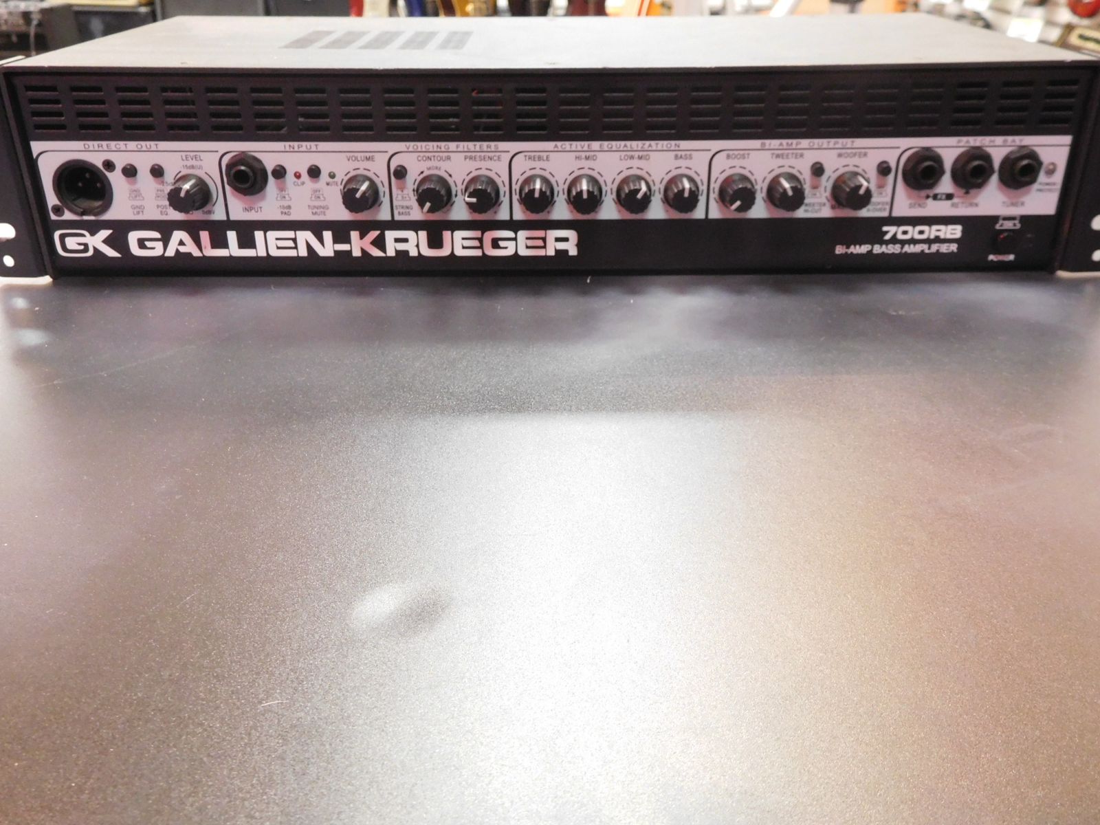 Gallien-Krueger 700RB ベースアンプヘッド Gallien-Krueger 700RB-II 480+50-Watt Compact Bass Head | Sweetwater