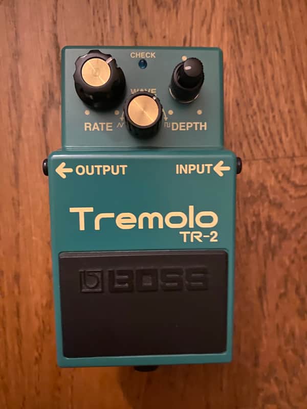 Boss TR-2 Tremolo with Keeley Mod | Reverb UK