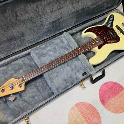 Fender Jazz Bass Deluxe Series 2009 - Olympic White image 12