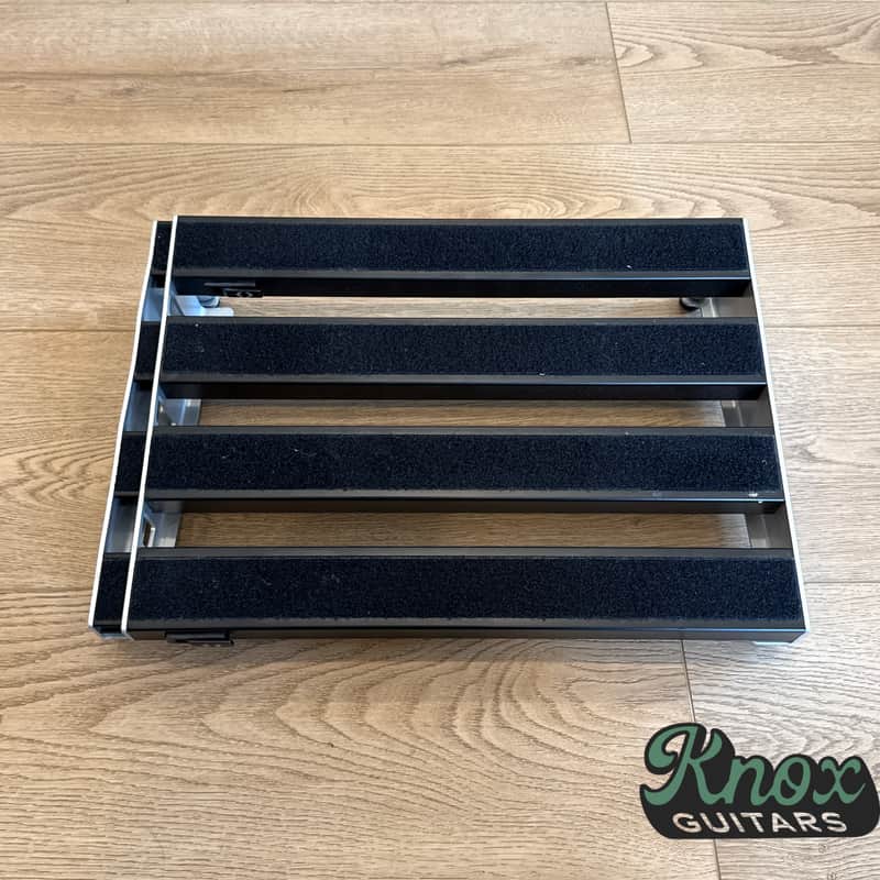 D'Addario XPND 2 Pedalboard 2022 - Present - Black image 1