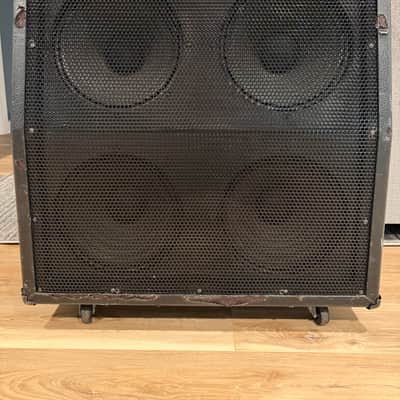 Used 4x12 Guitar Bottom Cabinet Behringer BG412F Ultrastack Local