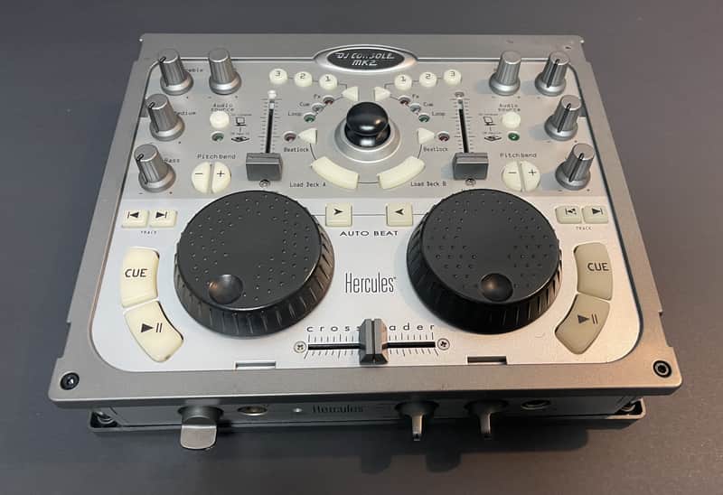 Hercules DJ Console MK2 Portable Controller w/ Software CD and USB Cable - Grey image 1