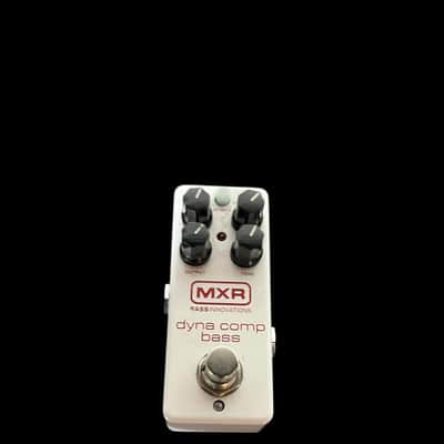 MXR M282 Dyna Comp Mini Bass Compressor | Reverb
