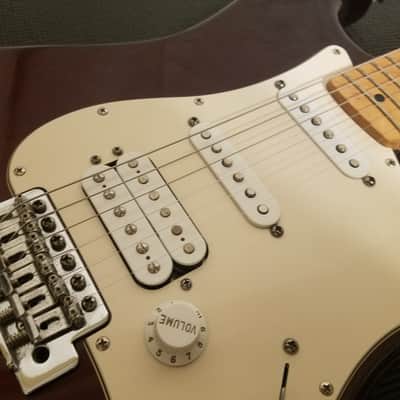 Fender Standard Stratocaster HSS 2006 60th Anniversary Midnight Wine Red Humbucker Maple Neck MIM image 3