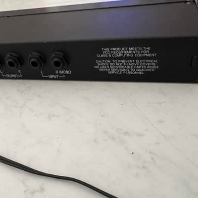 Alesis MicroVerb III 16-Bit Digital Reverb and Delay 1991 - 1996 - Black image 6