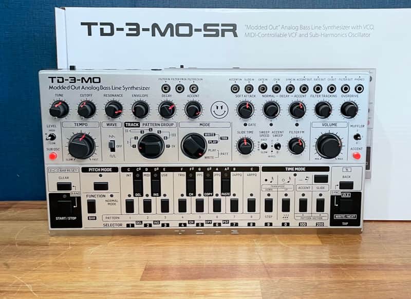 Behringer TD-3-MO Modded Out Analog Bass Synthesizer