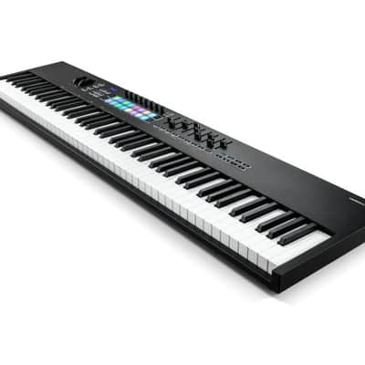 Novation Launchkey 88 MK3 MIDI Keyboard Controller image 3
