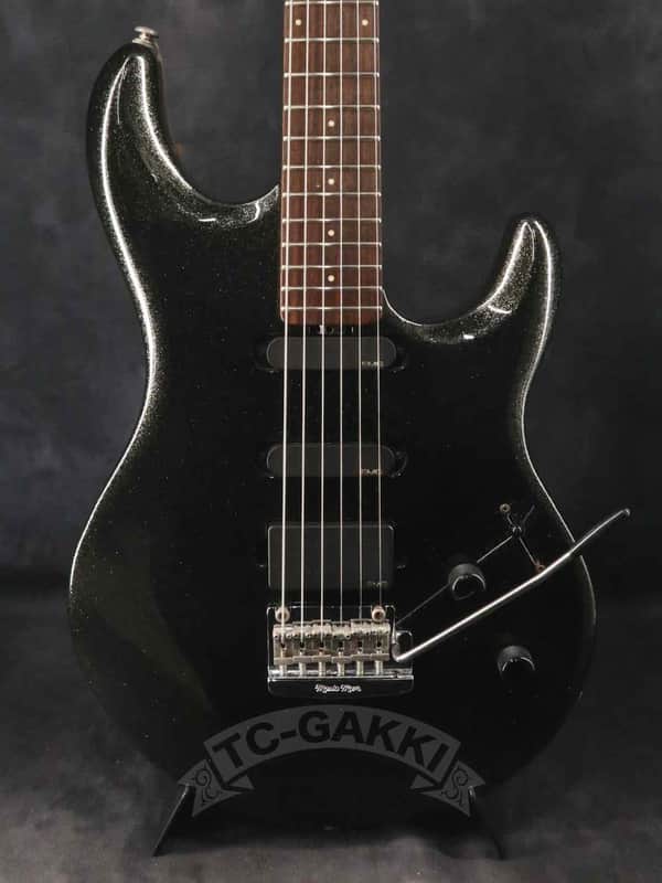 Music Man LUKE II | Reverb