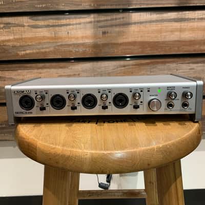 TASCAM Series 208i USB Audio / MIDI Interface image 1