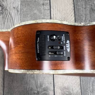 Kala JTE Archtop Tenor Ukulele - Kalamazoo Gold image 7