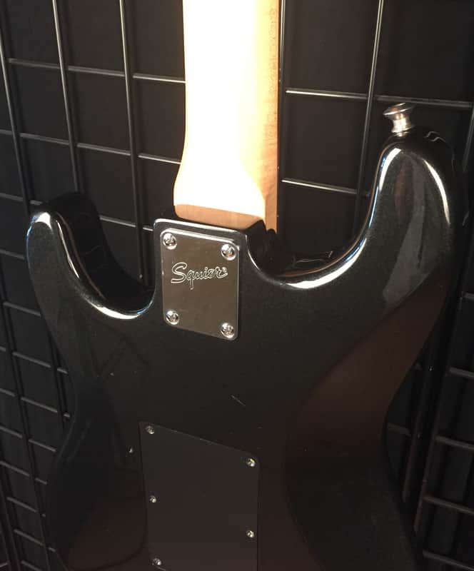 2000 Squier Standard Stratocaster VII 7-String HSS Electric Guitar