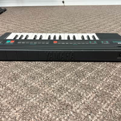Vintage Yamaha PSS-120 1986 - black - with power supply image 4