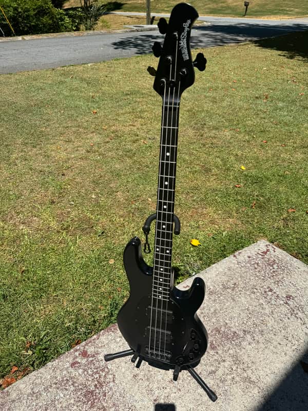 Ernie Ball Music Man StingRay 3 EQ HH 2014 - Black image 1