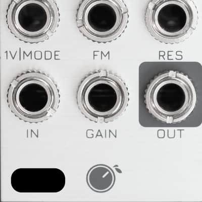 Plum  Audio ADVA 3U - Smart Multimode Filter 2023 - Silver Aluminium Panel image 1