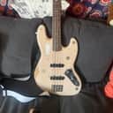 Fender Flea Artist Series Road Worn Signature Jazz Bass 2016 - Present - Shell Pink