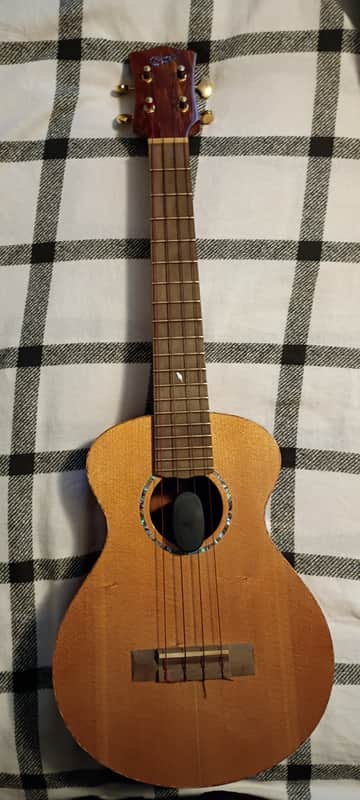Laurie Williams Hihi Tenor Ukulele/Early 2000's - 40,000 year old Ancient Kauri!! image 1