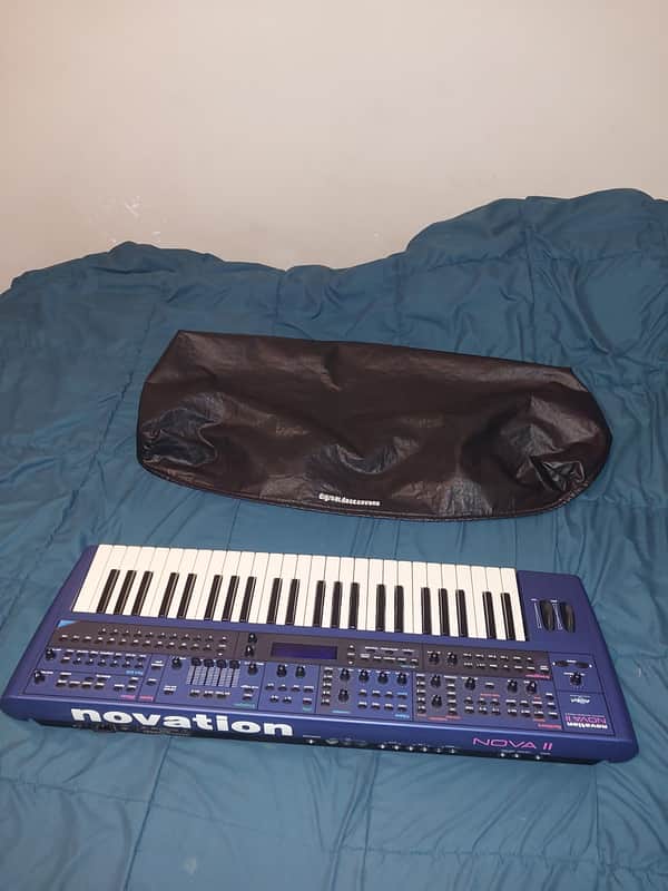 Novation Nova II 49-Key 24-Voice Synthesizer 2004 - Blue image 1