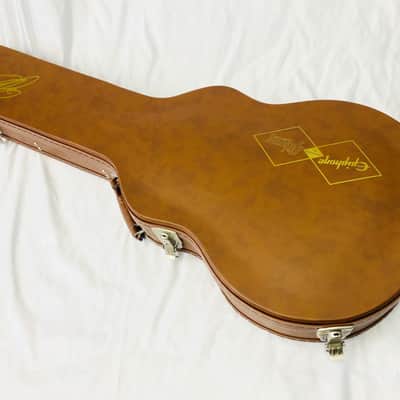 Epiphone Inspired by Gibson Custom Tak Matsumoto 1955 Les Paul Standard Antique Gold 2024 image 9