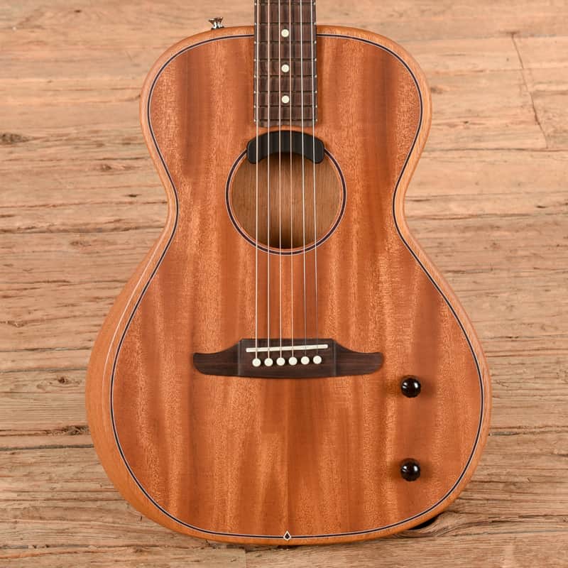 Fender Highway Series Parlor Mahogany Top