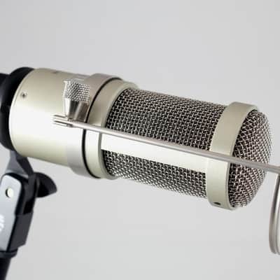 RoXdon HPF-1 Metal Pop Filter. Fits HEIL PR-40, Rode Procaster, Golden Age Project D2 image 2