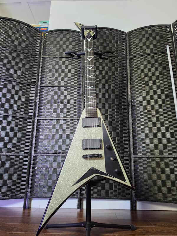 Jackson Pro Series Matt Tuck Signature Rhoads 2009 - 2010 | Reverb