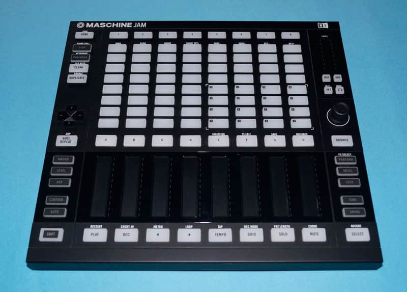 Native Instruments MASCHINE JAM Production & Sequencing Controller