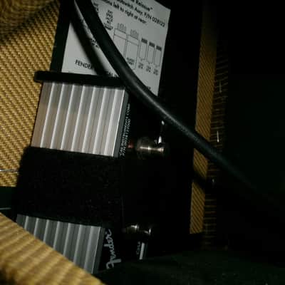 Fender Blues Deluxe Reissue 2-Channel 40-Watt 1x12" Guitar Combo 2005 - Present - Tweed image 10