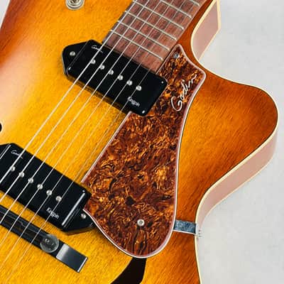 Godin 5th Avenue CW Kingpin II Hollow Body Guitar 2010s - Cognac Burst image 6