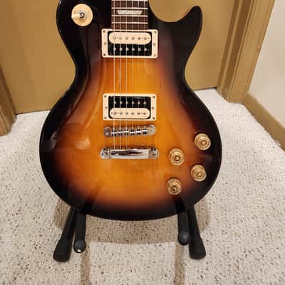 Gibson Les Paul Studio Deluxe 2012 - Sunburst image 2