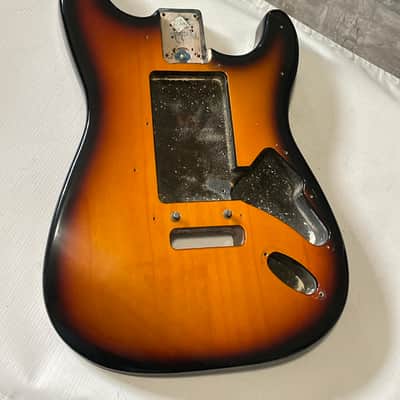 1996 USA Fender American Stratocaster 3TS 3 Tone Sunburst Guitar Body 2 Post Tremolo Ready image 5