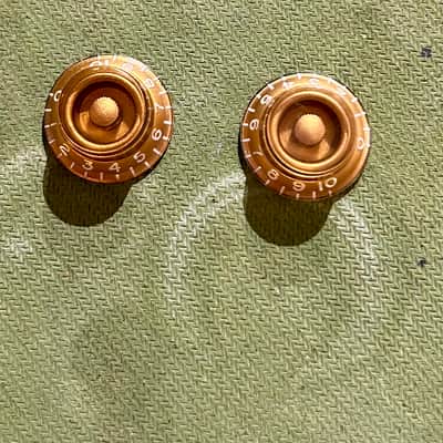 Gibson Bonnet Top Hat Knobs late 1950s - Gold - Set of 2 image 1