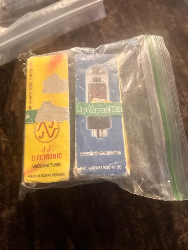 JJ Electronic 6V6S Power Tube Apex Matched Pair 2010s - Clear Glass / Black Base image 1
