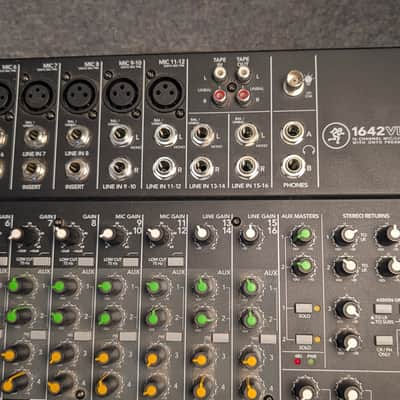 Mackie 1642VLZ4 16-Channel Mic / Line Mixer 2014 - Present - Black image 8